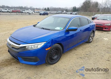 2016 Honda Civic Lx z USA, uszkodzony, nr VIN 19XFC2F52GE060105